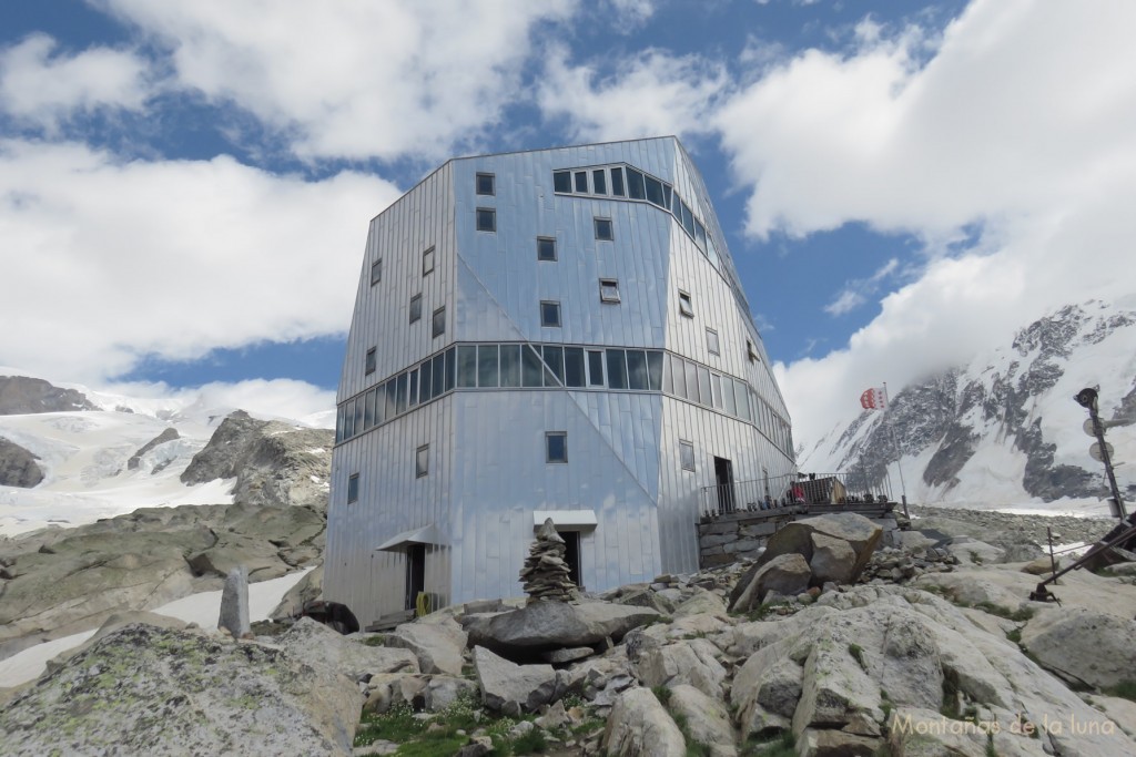 Refugio de Monte Rosa (2.883 mts.)